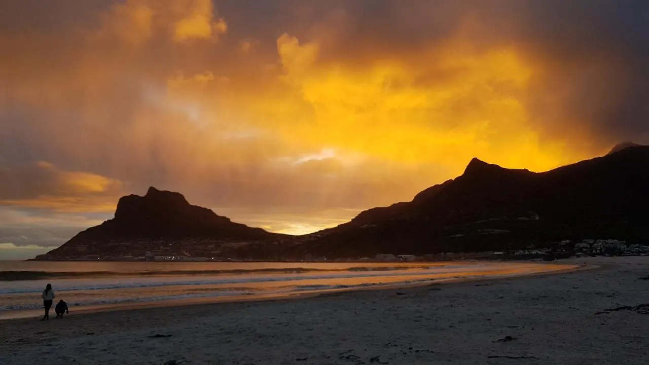 7 The Village Hout Bay Beach